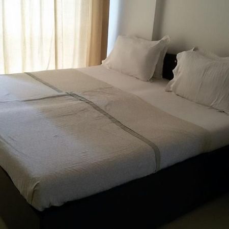 Ashiana Apartment Bombaj Pokoj fotografie